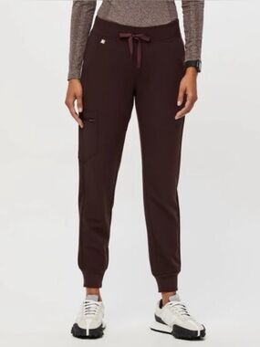 Figs Expresso Zamora Joggers. Size M/T